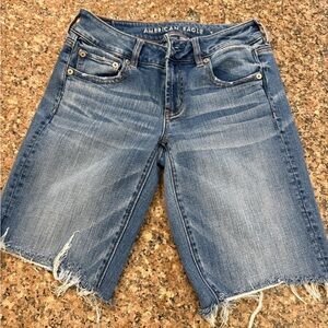 American Eagle Outfitters Relaxed Blue‎ Jean shorts